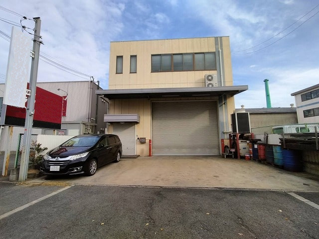2階部分事務所と倉庫になります