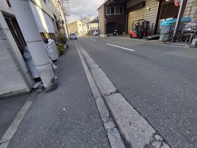 車通も少ないので入出庫しやすいです