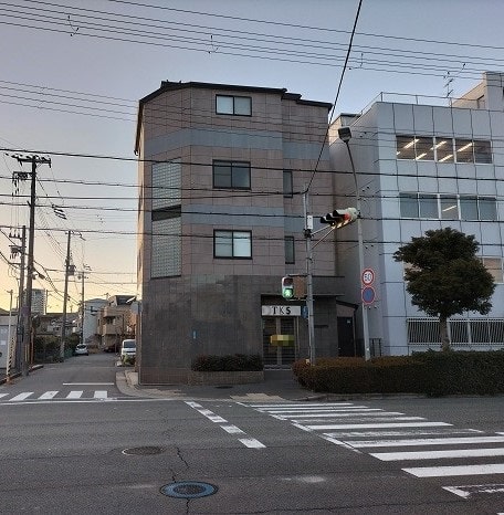 事務所兼倉庫です