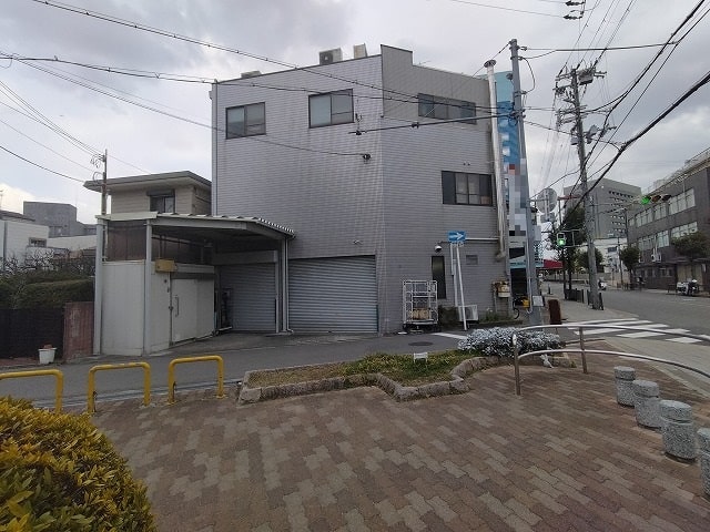 キュービクル付いています