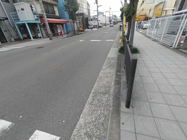 近隣にパーキング有ります