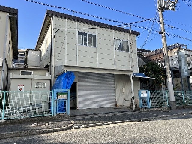 事務所付き倉庫です
