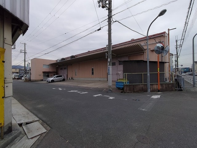 前面に空地スペース有り