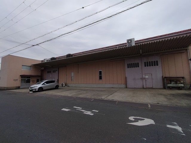 事務所付きです