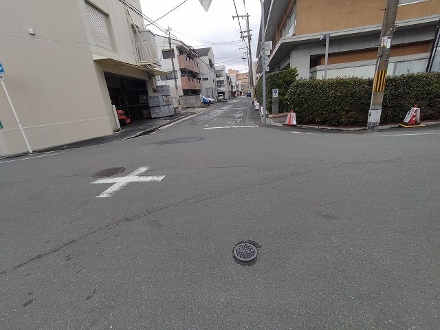 前面道路になります
