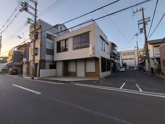 前面に空地スペース有り