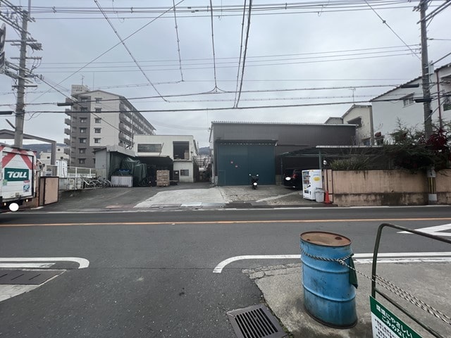 3棟一括売却になります。