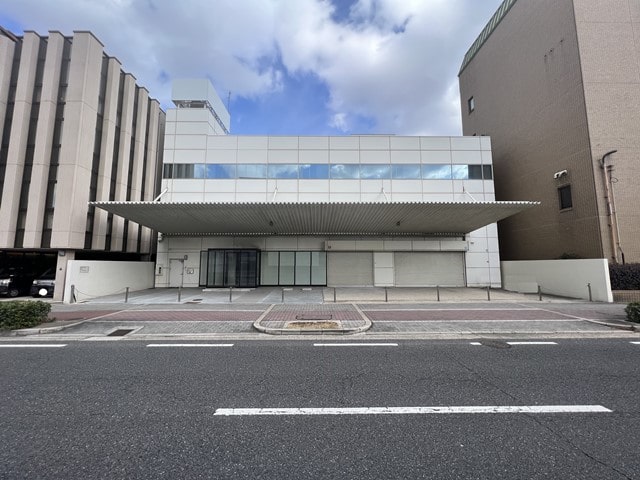 天井高さは約2.7ｍです。