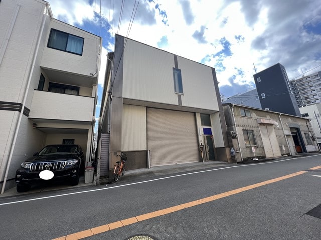 営業所になどにいかがですか。