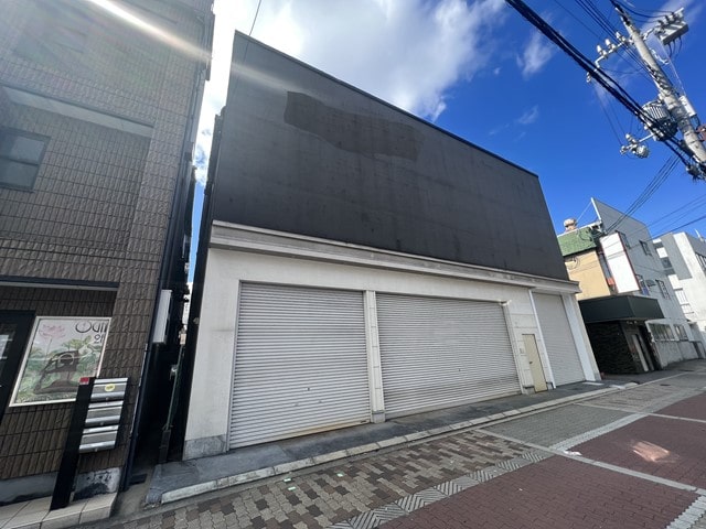 近隣に月極駐車場あり