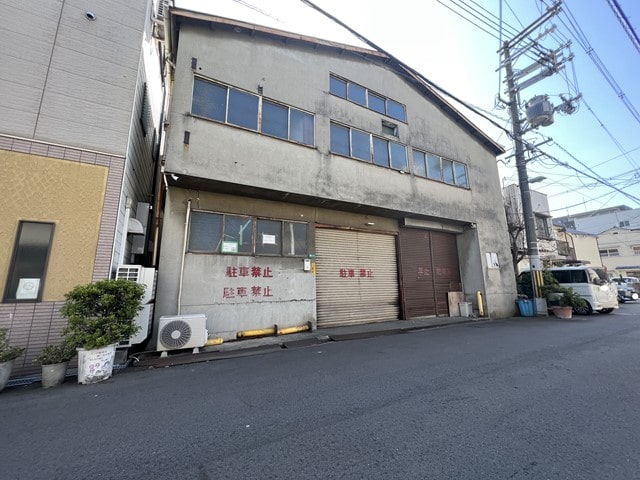 事務所付きです。