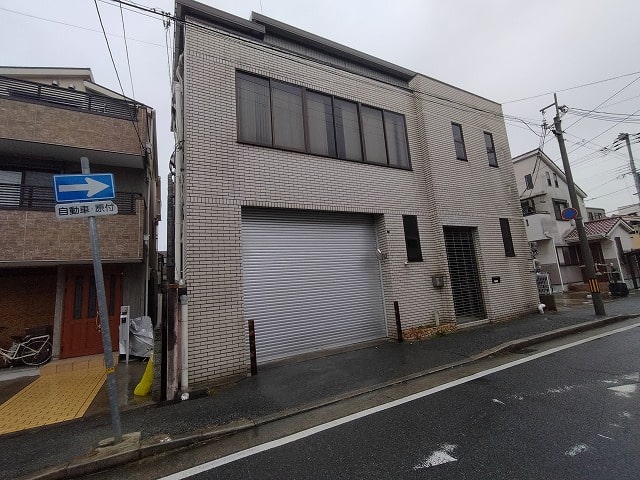 中に駐車可能です