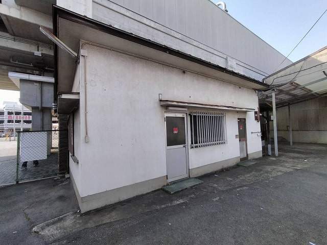 事務所付きです