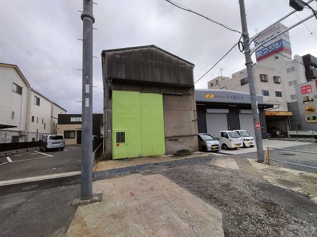 平屋建ての物件です