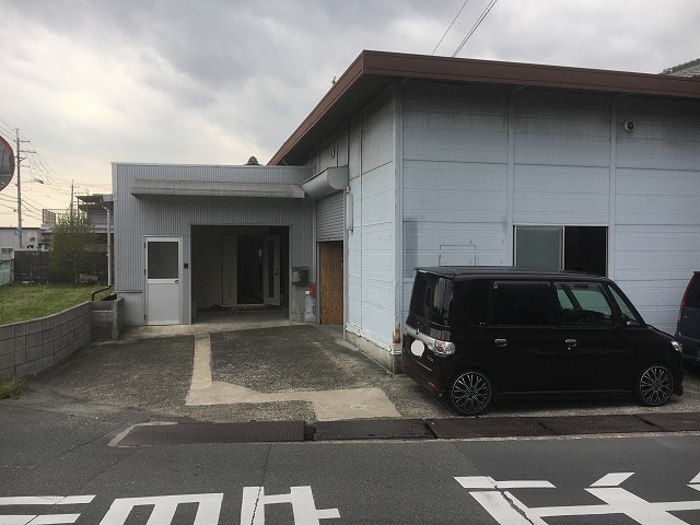 駐車場スペース有ります。