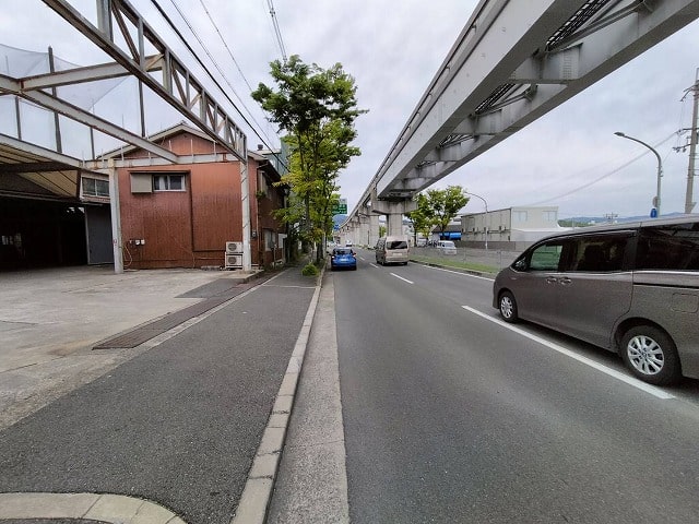 大通りに面してます