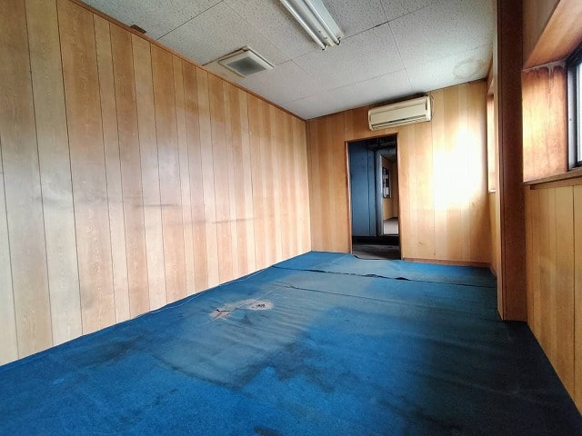 2階小部屋があります