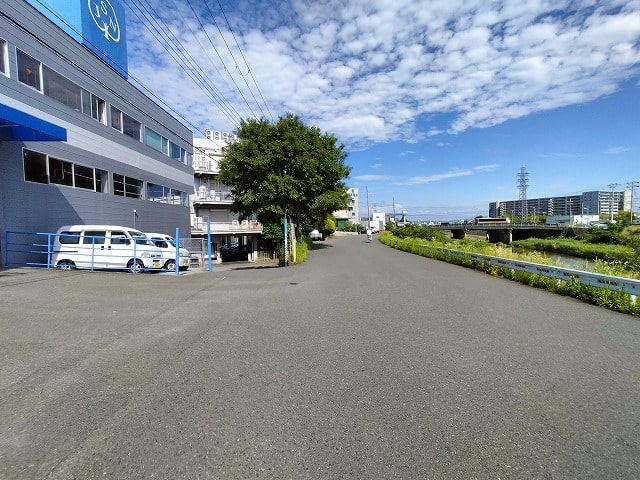 大型車も通行可能です