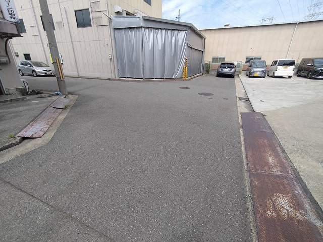 近隣に工場集中しております