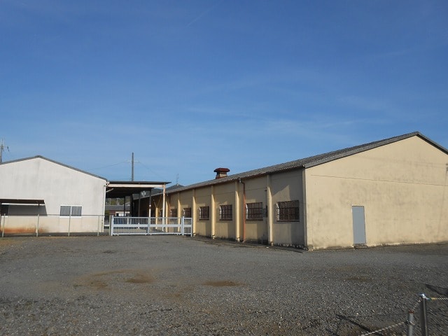 隣建物と合わせての賃貸借も可能です。