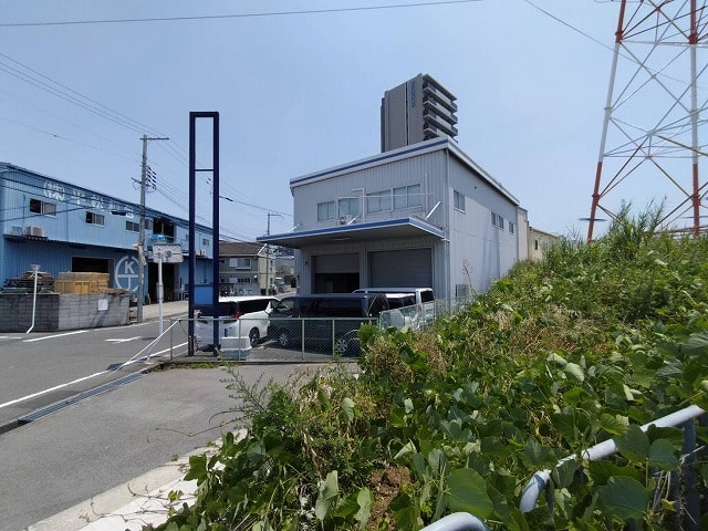前面駐車スペースございます。