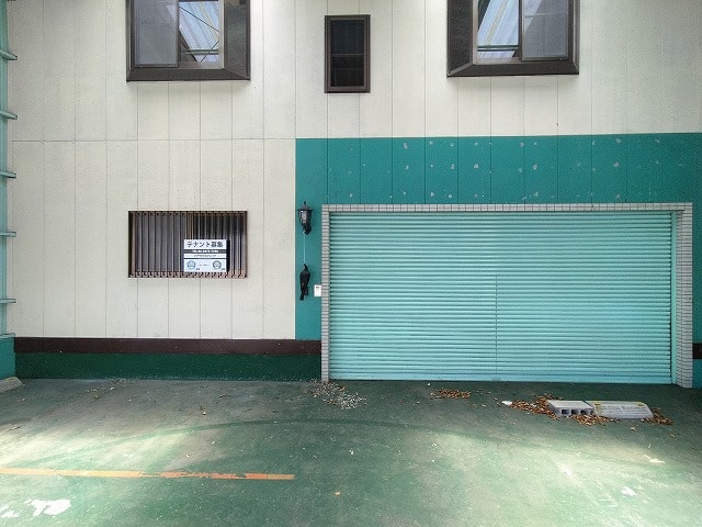 電動シャッター付