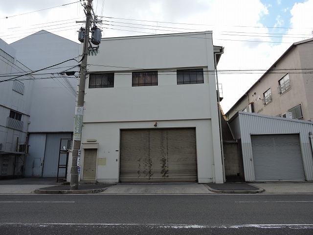 １階部分だけの賃貸です。