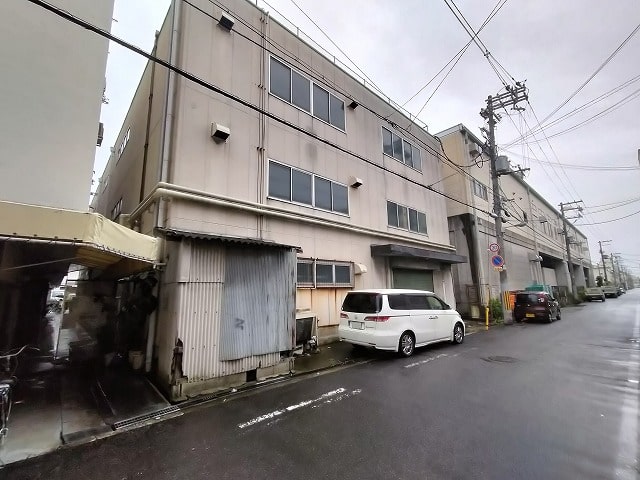 建物裏側