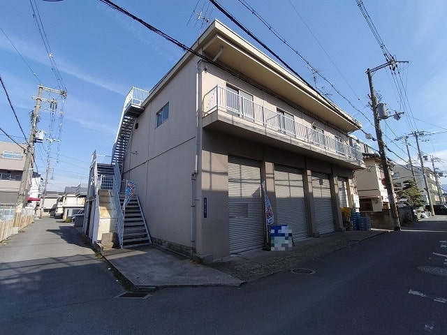 電動シャッターになります