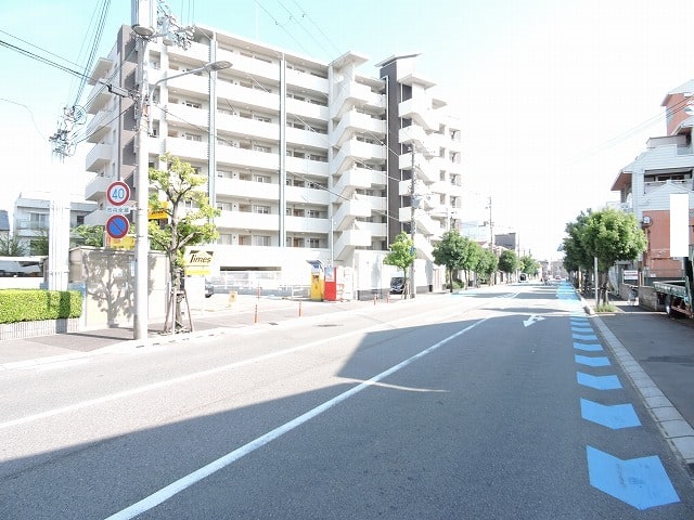 工場として使用可能です。