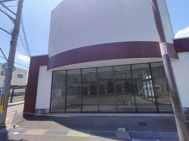 ２５号線沿いにあります