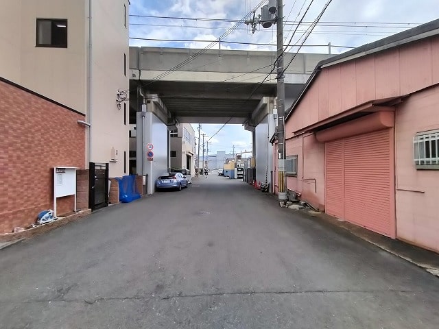 前面道路約8.0m