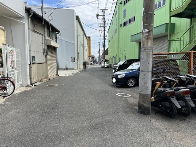 2ｔ車の通行は可能です。