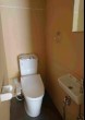 トイレ付きです。