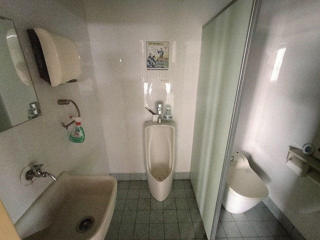 １階　男子トイレ