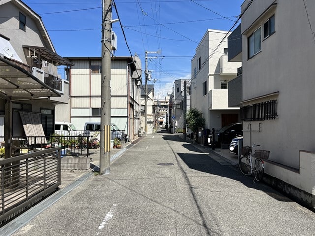 2ｔ車の通行がギリギリです。