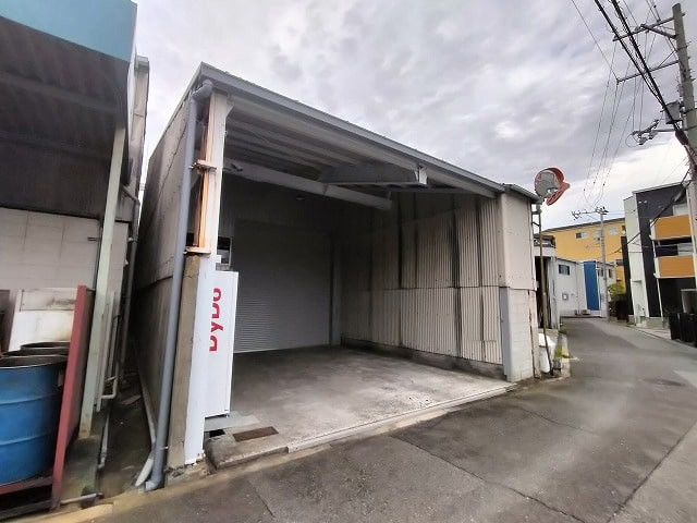 両面入り口です