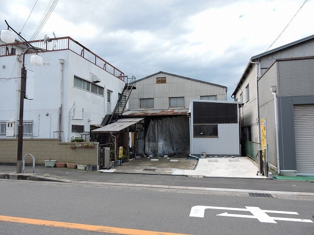 駐車スペースあります。