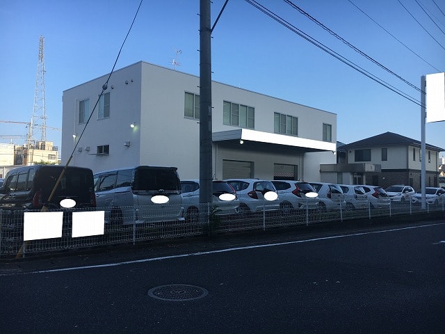 広い駐車スペースあります。