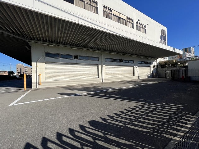 高床式になっております。