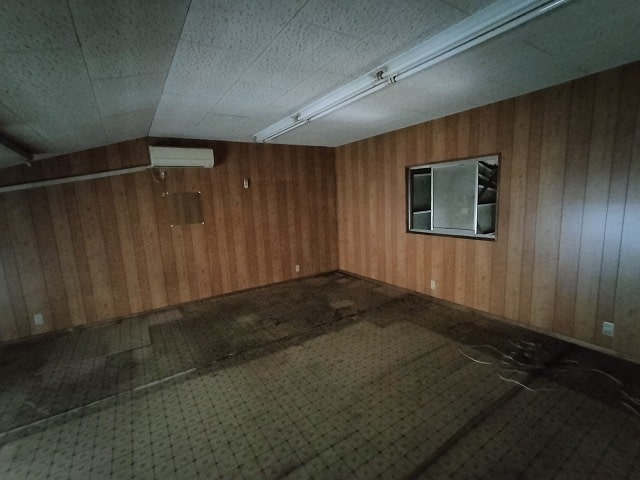 ２階事務所付きです。