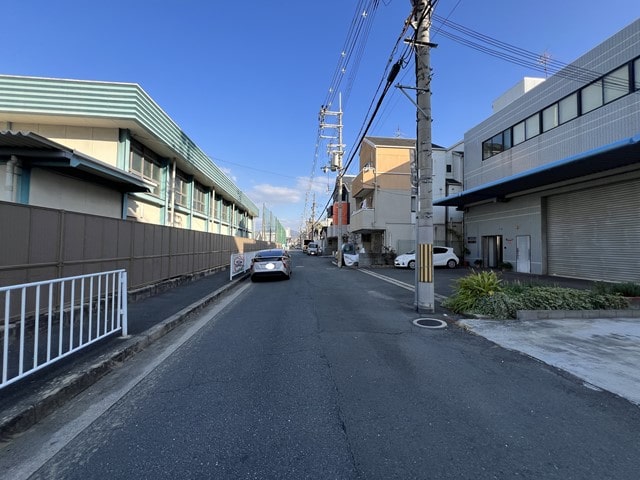 大型車両の通行は可能です。