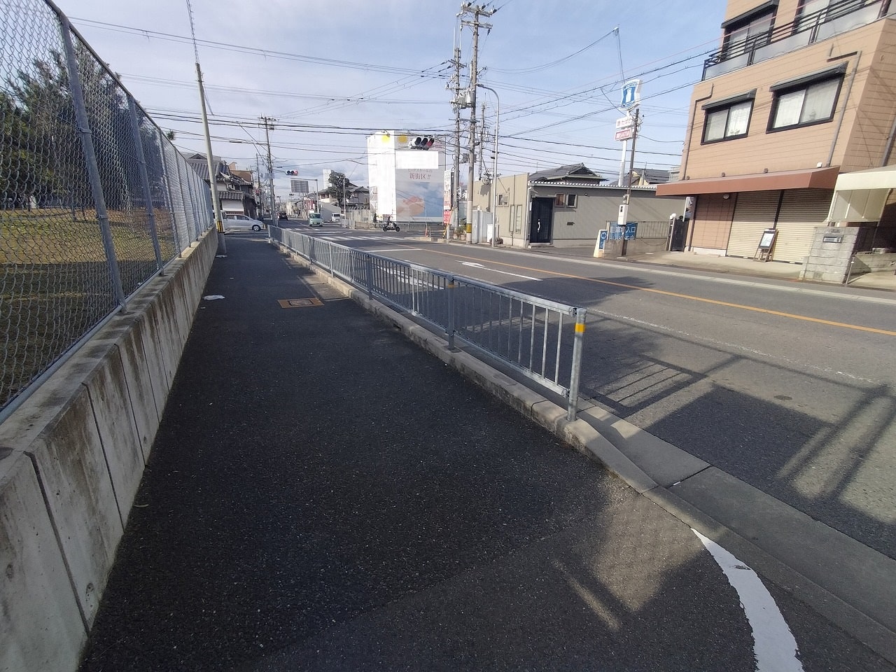 近くにコンビニございます