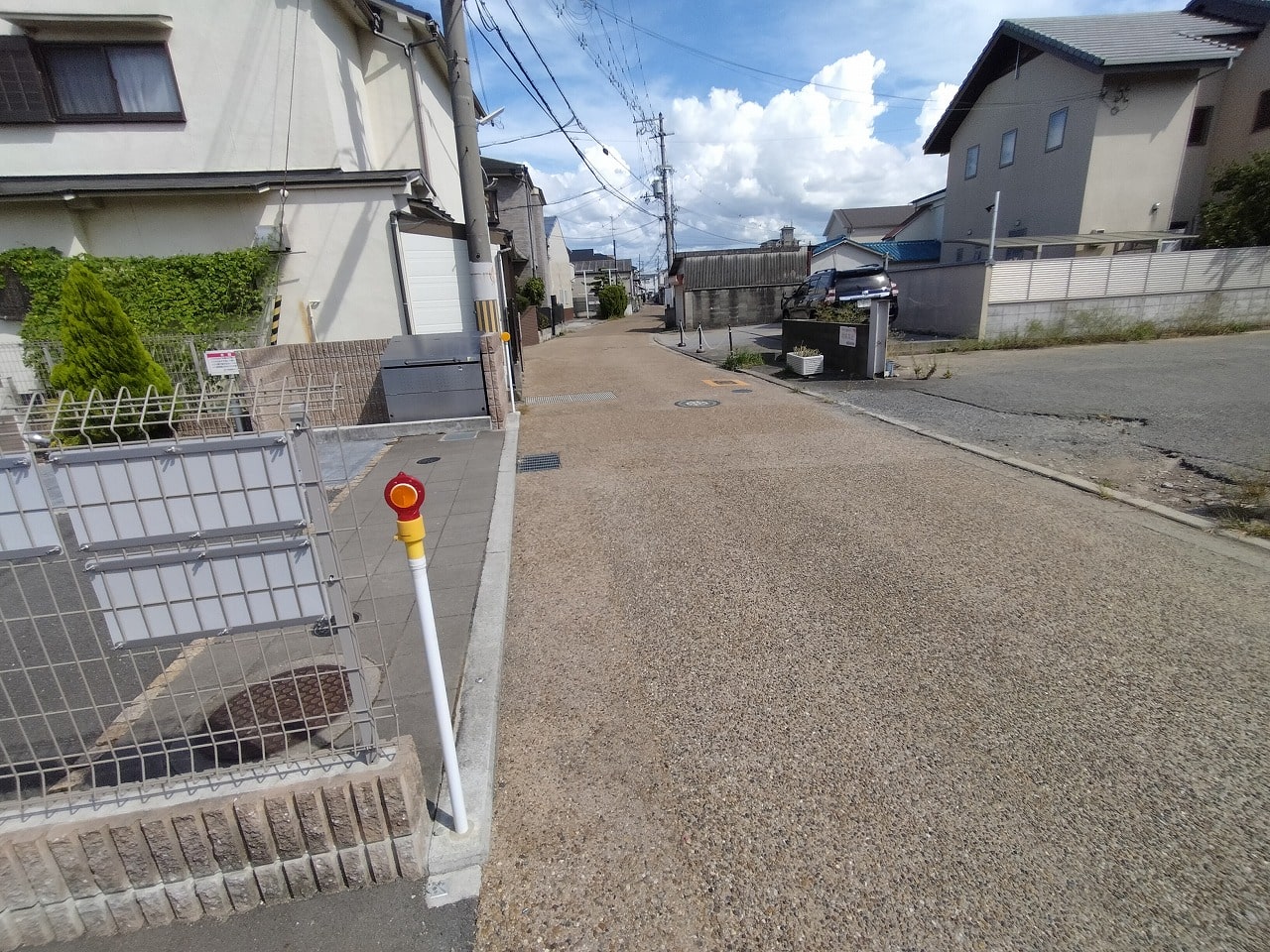 前面道路幅員少し狭いです