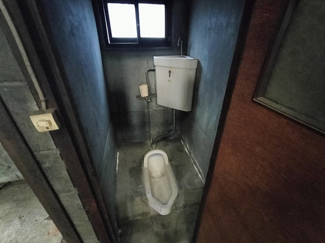 トイレついております。