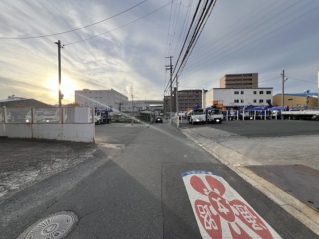 2ｔ車の通行がギリギリです。