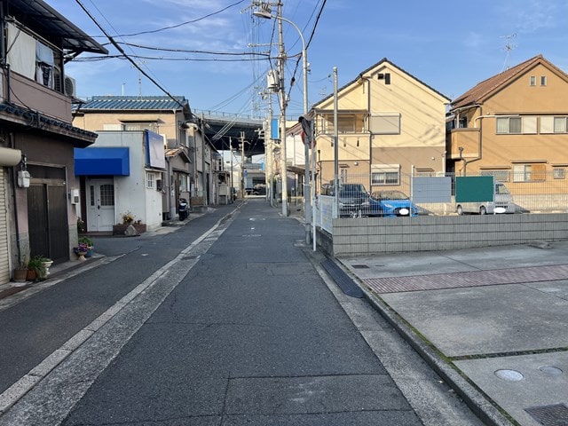 一方通行道路となります。