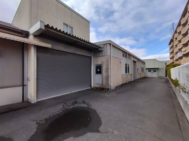 荷捌きできます。