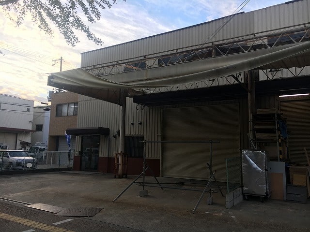 事務所あります。