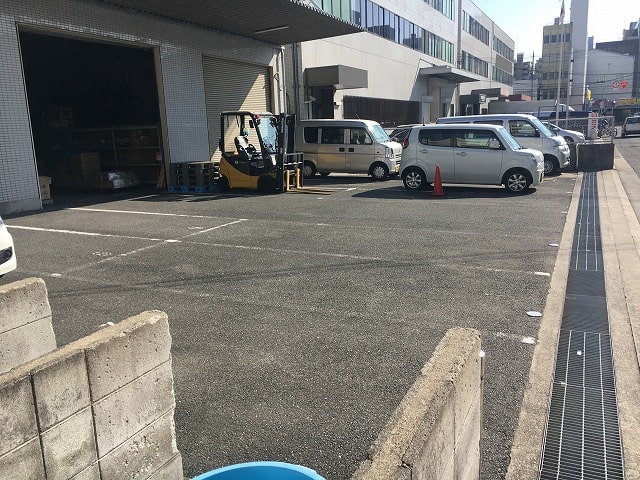 駐車スペースあります。
